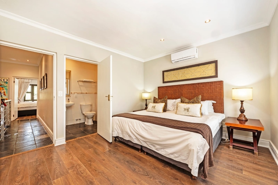 To Let 4 Bedroom Property for Rent in Boschenmeer Golf Country Estate Western Cape